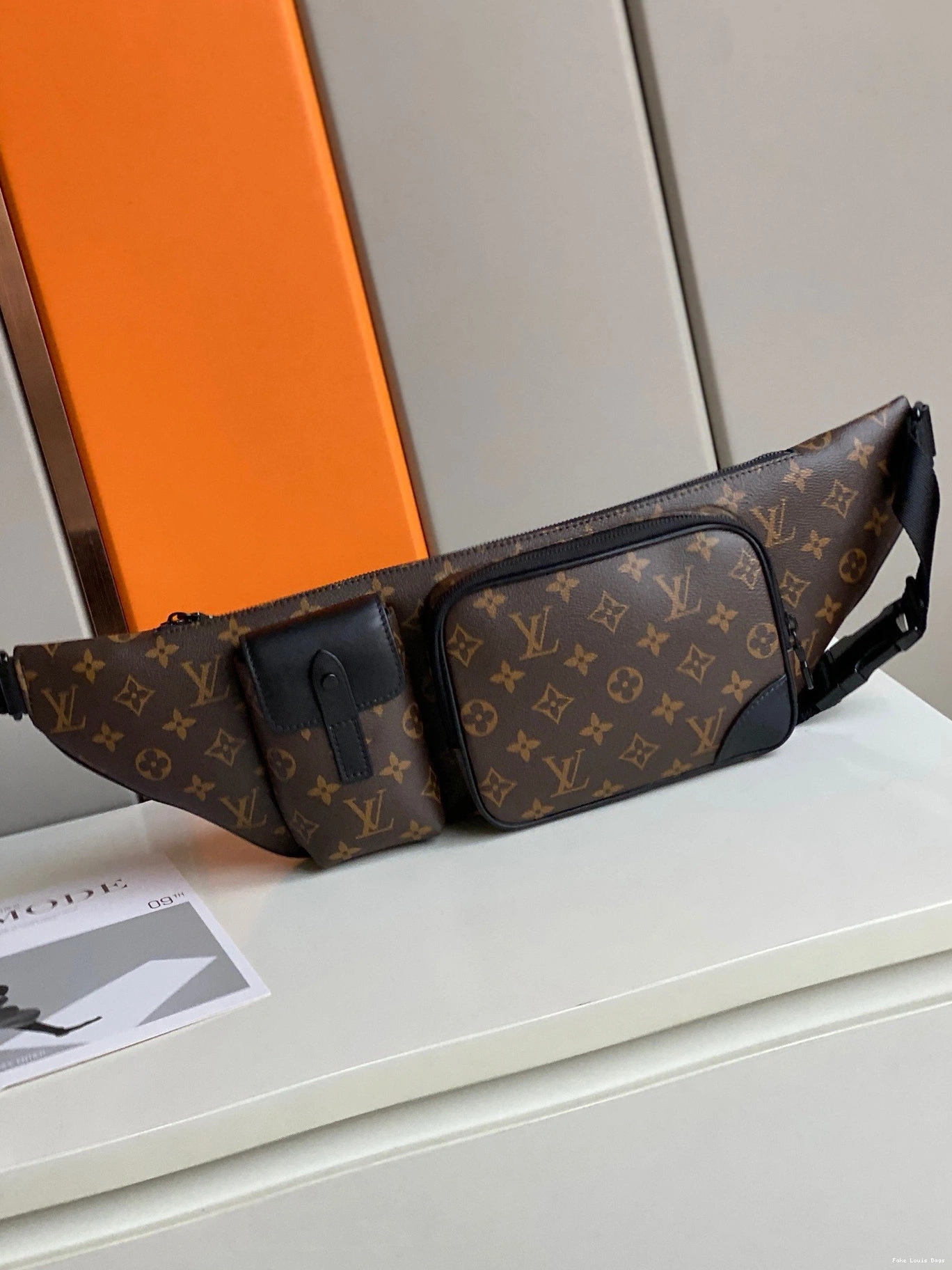 Fake Louis Bags BUMBAG CHRISTOPHER LOUIS VUITTON 0730